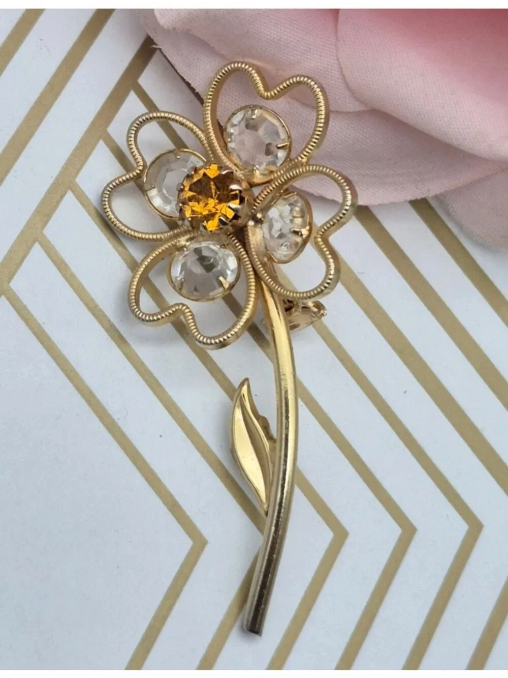 Vintage Rhinestone Flower Brooch Gold Tone Clear Amber Crystal Pin 2